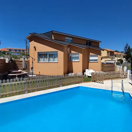 Holiday home Aqualecer Montalvo